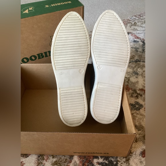 Spanish Leather Textile shoes - Picture 9 of 10